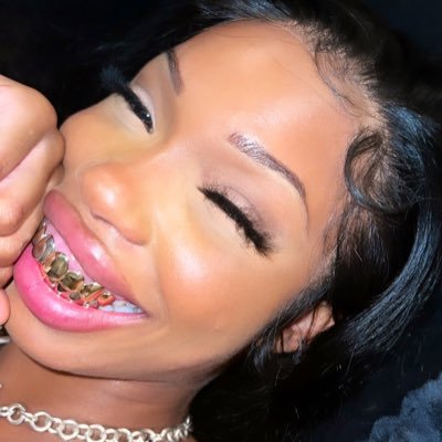 TyfaBad's profile picture. Your favorite toxic girl. FC chien errant