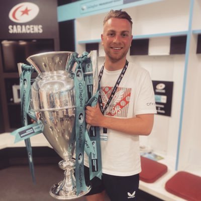 olishaps's profile picture. Head of Comms @saracens ⚫️🔴🏉| Views my own.