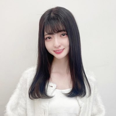 risa_adesso Profile Picture