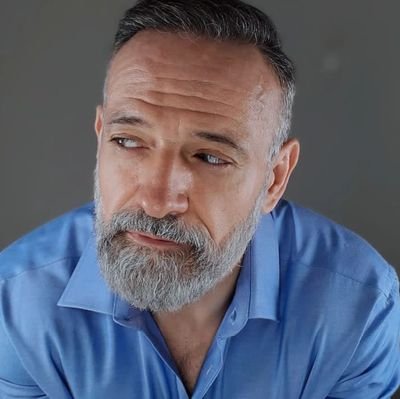 HipsJohnne18318's profile picture. Make everyone be happy at any time