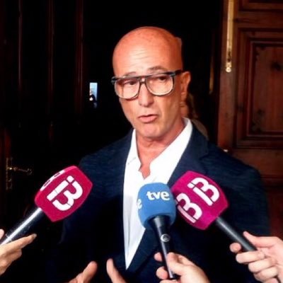 Abogado-especialidad en derecho laboral y de la seguridad social y derecho penal económico