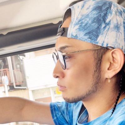 あいの里→隼平 いきなりマリッジ→ジュンペイ あいのり→じゅん平 舞志道 SIVA→ニャン吉 カレナイ チルシー→Jay-P 本名→隼平 過去を生き現在を歩き未来を見る♪経験と失敗は財産☆家族と仲間は宝物☆夢と想いは叶える物☆じゅん平の徒歩で日本縦断の旅→https://t.co/BS3dvyaZvf☆