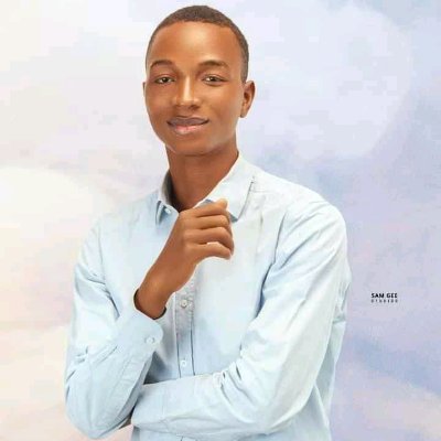 Hon_Solomon03's profile picture. //38th OOU SU PRESS COMMITTEE// CR CPE IBOGUN// GRAPHICS DESIGNER//