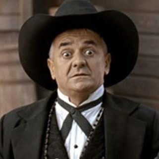 _William_Lloyd_'s profile picture. Burada yabancıları sevmezler... Yerlileri hiç sevmezler
