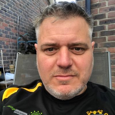 Passionate Welsh rugby fan Didcot RUFC and Didcot Town FC supporter. Husband to a wonderful wife, father to two beautiful girls and a bonkers Springer spaniel