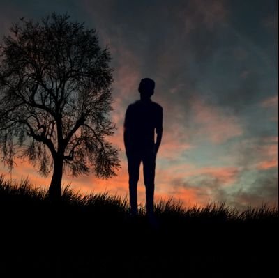 1Moaaz_Rashad1's profile picture. شيءٌ من الشّوق مرسومٌ أُخبِّئهُ
سطْرٌ بعيني وفي قلبي دواوينُ.
Full Stack Developer -
Graphic Desighn