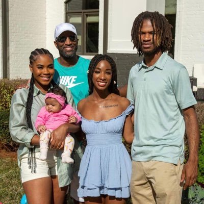 smiley_dornell_'s profile picture. 