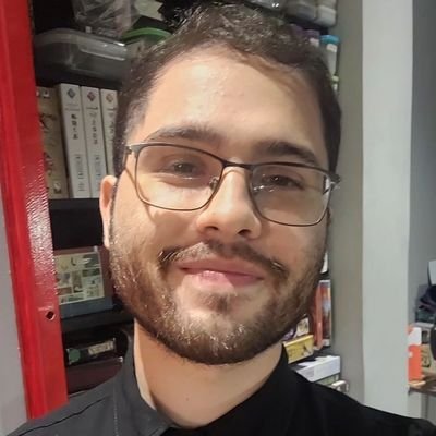 Psicologo, Gamer, Jogador de Azul, defensor dos Scoia'tael e do culto da Azalea
Primeiro campeão do VCTPM