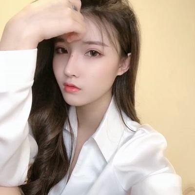 _barbie_31's profile picture. 花无人戴，酒无人劝，连喝醉也无人问暖。+扣悦    Q 3218307963