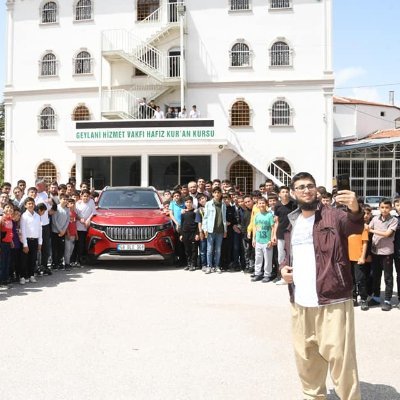 hfzbayramali's profile picture. 