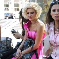 zeynep 🇹🇷 (@aybenzeynepp) 's Twitter Profile