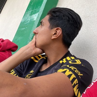 LEOMART132's profile picture. 