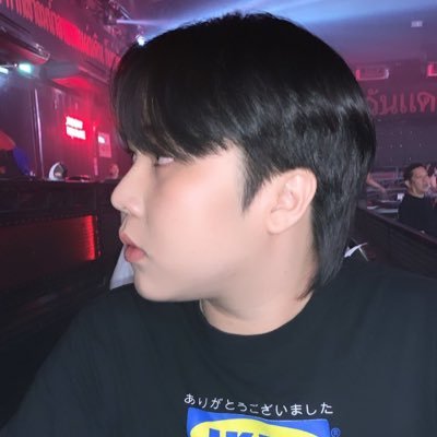 mos_mi9's profile picture. เชียงราย นัดได้คับ รุกคับบ.อายุ19 ครับ https://t.co/UeWyloUBl6