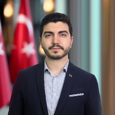 İş İnsanı | Sağlık & Medya | Gençlik Gönüllüsü | AK Parti İstanbul Gençlik Kolları Yönetim Kurulu Üyesi 🇹🇷