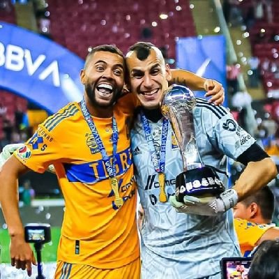 Hincha de Tigres!!!
Opino de todo un poco, 
Si te sigo, Sígueme