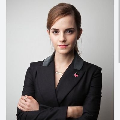 SoyLadyJustice's profile picture. Si una situación no te gusta, verbalízalo, y ACTÚA en consecuencia. 
La queja es válida si va acompañada de la acción.