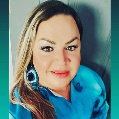 Alexxa_Ofc's profile picture. CANTORA, COMPOSITORA E INTÉRPRETE
ASSESSORA, CHRIS LOPES E LAURA CARNEIRO 
PRES: MOVIMENTO DIVERSIDADE 7 CORES
INTERPRETE SAMBA DAS GUERREIRA