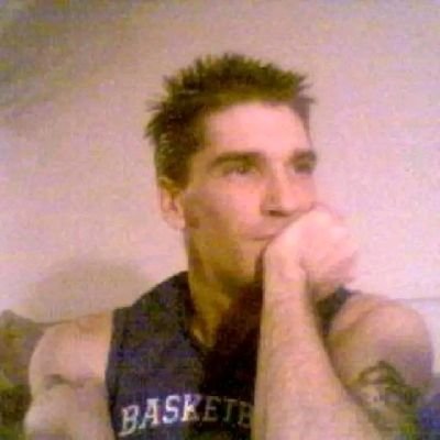 LeveilleDavey's profile picture. just living and gaming