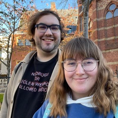 ClassicswConor's profile picture. ❤💛 
💍@justbasiclaura. Classical Studies Student
Love history and cats. 
25
He/Him