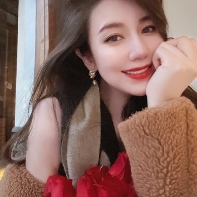 zhang_Aileen555's profile picture. 