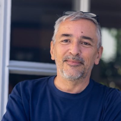 J’ai marketé du territoire, communiqué, organisé de l’événement, dirigé le cabinet d’un président de l’#AN. Je conseille.