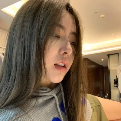 dkskdns's profile picture. 93年，做一个爱笑的性瘾反差女孩，喜欢的可以私信聊聊。佛系回复26岁一下勿扰