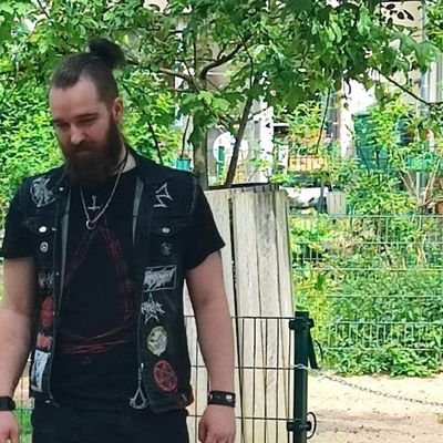 Gamer aus Leidenschaft!
Metal ist Liebe, gaming ist Leben 🤘🏻

26

Dessau

Single