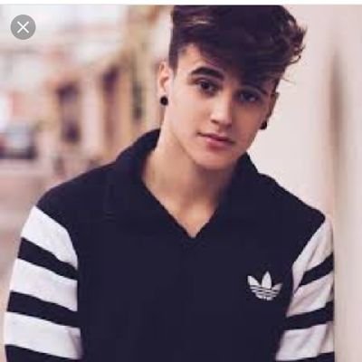 roman0900's profile picture. i want girls 😍😍