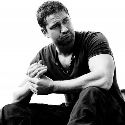 firat_oteki's profile picture. ..Hayat, birkaç milyar hücrenin bir süreliğine sen olmak için duyduğu geçici bir hevestir..          
           Fikrim Hür,  Vicdanım Hür,  İrfanım Hür