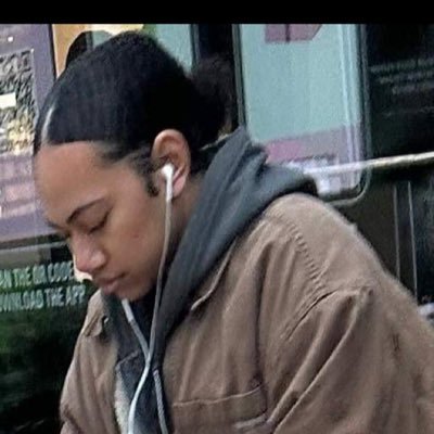 anesu_chi's profile picture. 