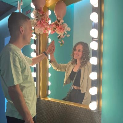 chastephan's profile picture. Pharmacienne 💊 - 26 YO - pacsée @Theo_Sansen ❤️