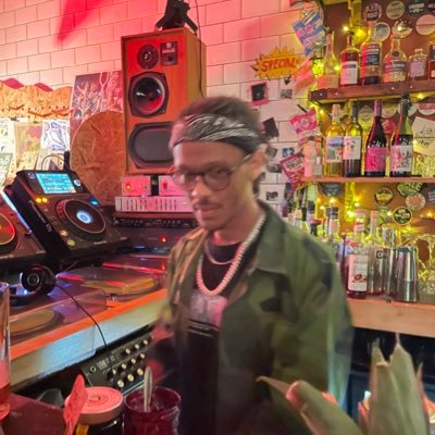 mkj69247's profile picture. Trash boi