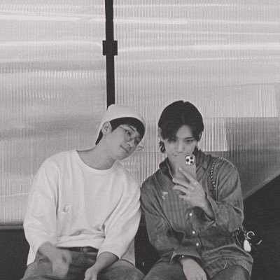 lovrejeons's profile picture. —— https://t.co/WNWvzts6Sw