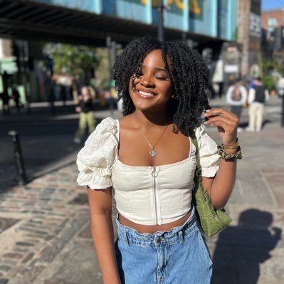 _alana_c's profile picture. aka vivian. doing press things