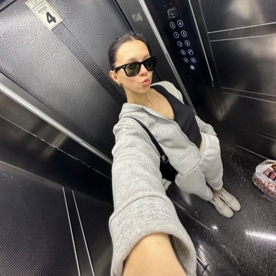 Sahseneeemm's profile picture. 