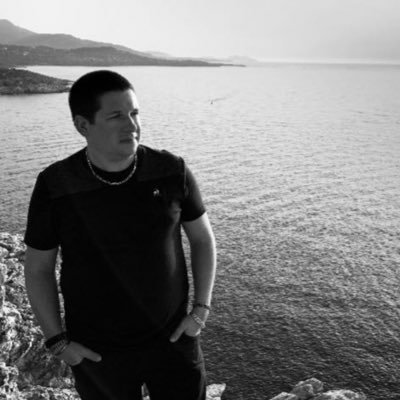 Arno3v's profile picture. 