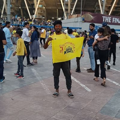 Mahendra Singh Dhoni💛👑 IPLலின் ஆண்டபரம்மரை💛.#என்றும் தல ❤️. கிறிஸ்தவ கைக்கூலி🥱🔥. திராவிடம் 🖤❤️ #தளபதி ஸ்டாலின் 🏴🚩