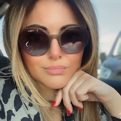 TatinaRed's profile picture. •Vivere come ridere, in Oltrepò Pavese •Mai controcuore• Amala•