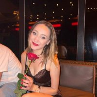 Elizabeth (@elizabe50682829) 's Twitter Profile