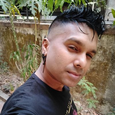 nevs28's profile picture. -:2D/3D Character artist .:. Voxel artist .:. Foodie .:. Dreamer:-
https://t.co/QDHdsuzDTl