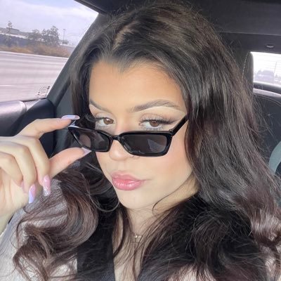 steephanieg_'s profile picture. 