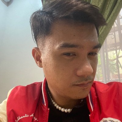 janrdv16's profile picture. 