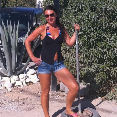 LadyVTrixter's profile picture. 