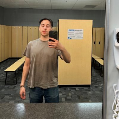 I don't act hard, I'm a hard act to follow | 22 | Uwp