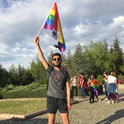 trolqueer's profile picture. hidiv kasrında doğdum