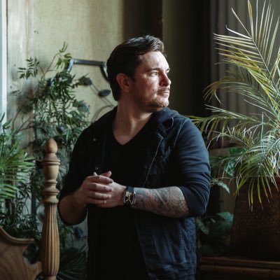 wileymcfly's profile picture. Singer, song writer, workaholic, dog dad. @diecriminalband