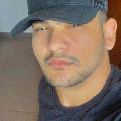 eulleopadua's profile picture. eu sou um neném juro 👶🙈