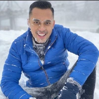 rieulhang's profile picture. 人生はまるで映画のようだけど、それを理解しようとしてください