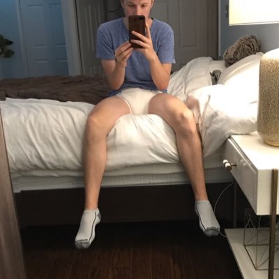Toronto (adjacent), ON - 33 - Gay, Asexual (18+ Only)