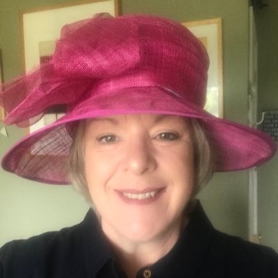 StorrarSue's profile picture. 